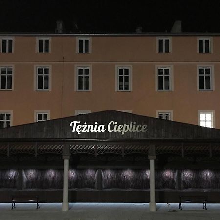 Apartament Przy Promenadzie Jelenia Góra Extérieur photo